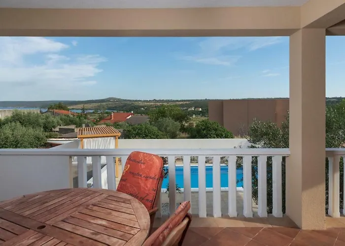 Apartment Nemo Posedarje